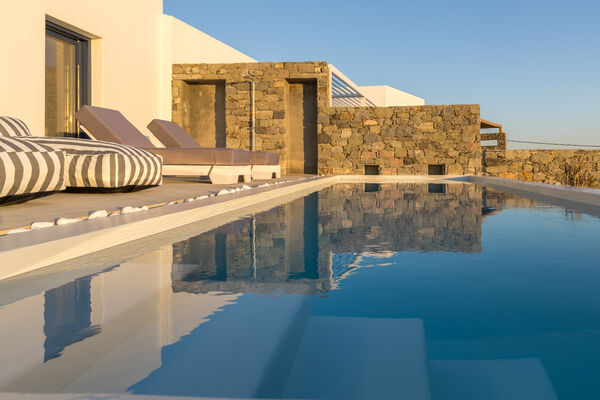 Villa Nabia Milos